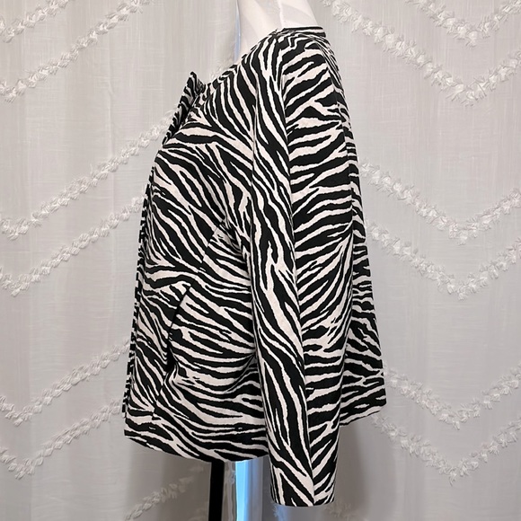 Chico’s Modern Jacquard Zebra Print Zip Up Blazer Jacket Size Large 12/14 - Picture 7 of 13